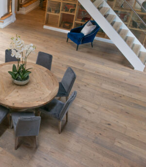 V4 - DC101 Frozen Umber