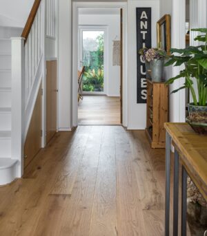 V4 - EC103 Canyon Oak